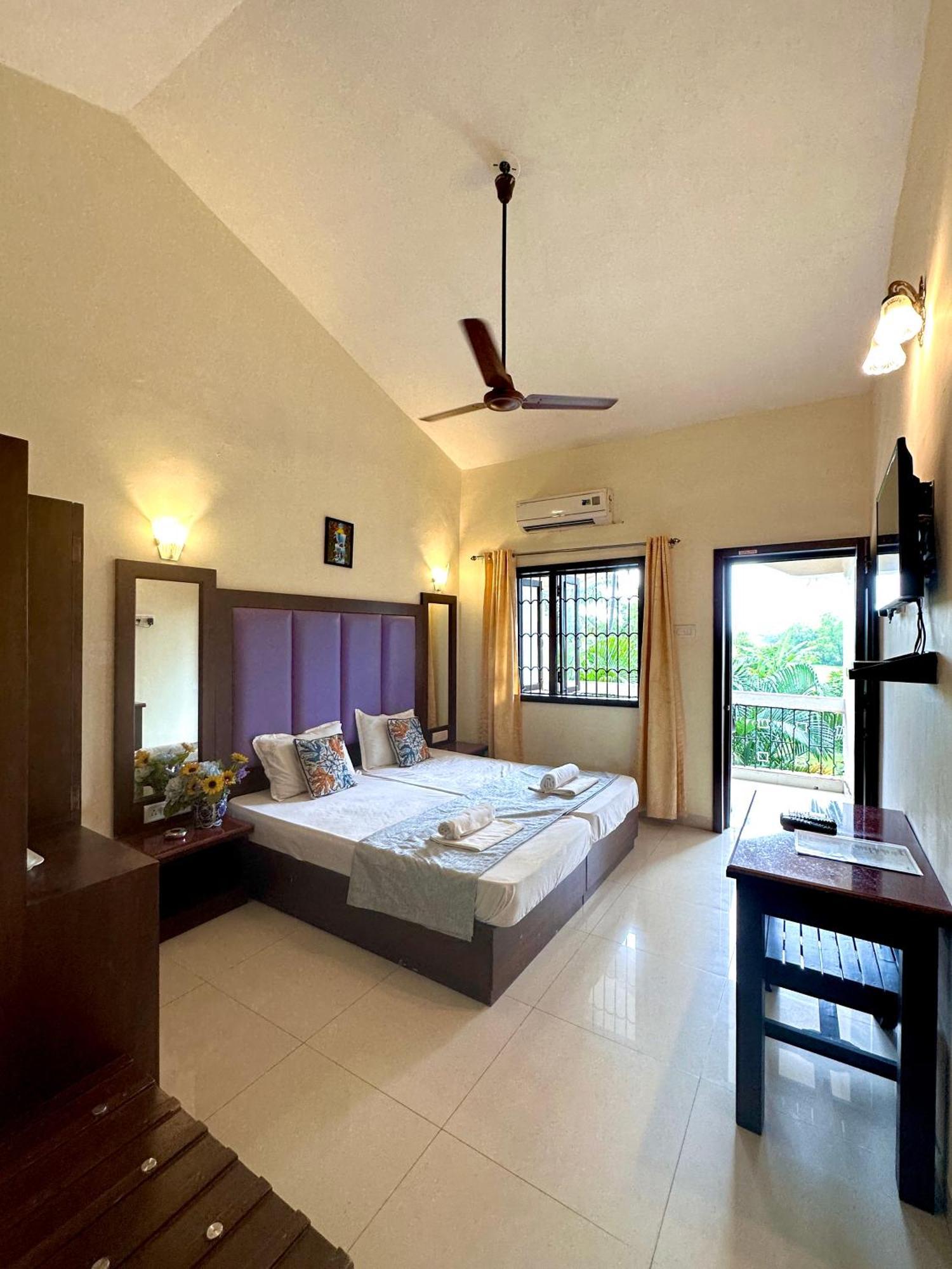 Hotel Riverside Бага Экстерьер фото